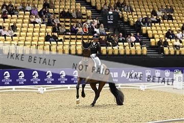 182194_kbb_03_Z090328.JPG