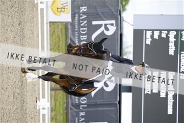 181449_jss_01__6II3384.JPG