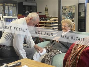 Enid dårligt knæ.jpg