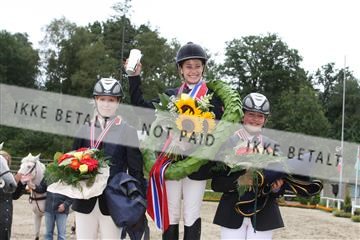 5350_sme _04_IMG_4672.JPG