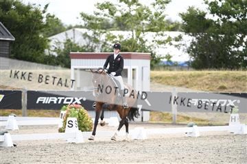 166078_kuo_02_D05_8025.JPG