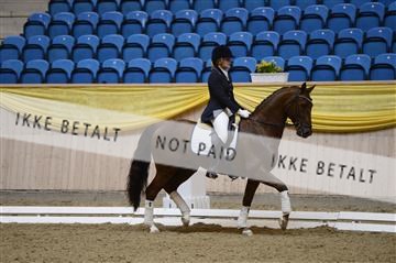 139403_ms_01__MS18786.JPG