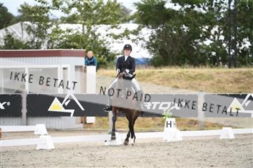 166078_kuo_02_D05_9193.JPG