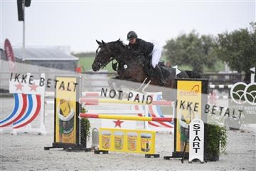 169152_abo_02_D05_1083.JPG
