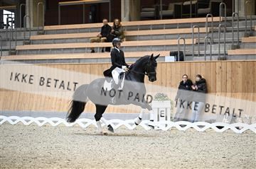 182176_kbb_01_Z094766.JPG