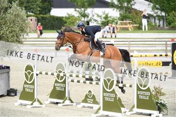169152_abo_01_D05_0715.JPG