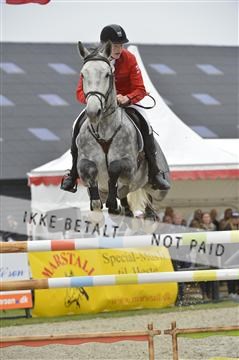 139644_bc_01__BC18588.JPG