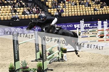 182194_kbb_02_Z099703.JPG