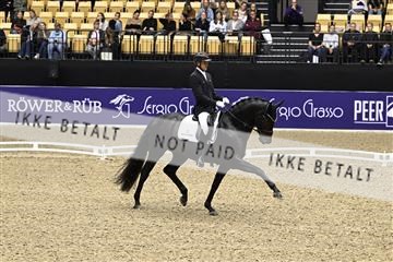 182194_kbb_03_Z091281.JPG