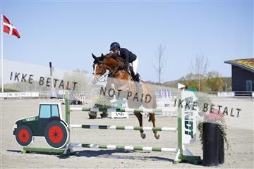 181332_kbb_01_6II4207.JPG