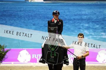 182194_avh_05_3027.JPG