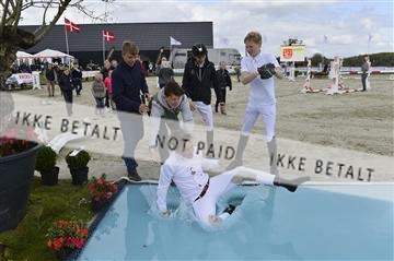 139644_abo_08__AB16388.JPG