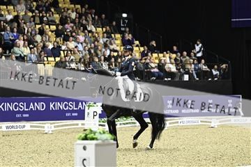 182194_kbb_03_Z092698.JPG