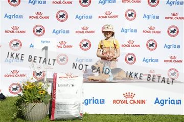 181564_ch_01__62_0453.JPG