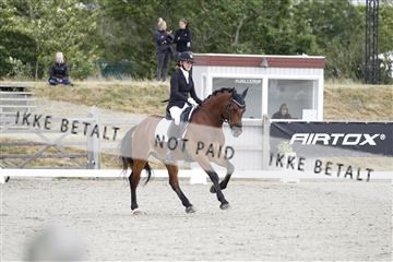 166078_rhj_01__J7R2326.JPG