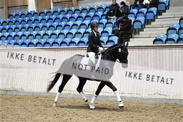 182241_kbb_01_Z095114.JPG