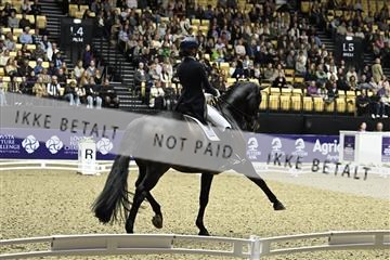 182194_kbb_03_Z091680.JPG