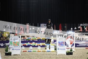 182194_mlm_03_R62_1677.JPG