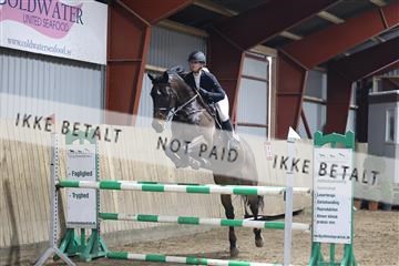 173432_jss_01_R6II3985 (1).JPG