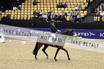 182194_kbb_03_Z091210.JPG