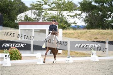 166078_kuo_02_D05_9327.JPG