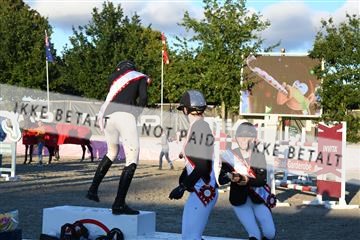 172734_akl_01_AKL_7697.JPG