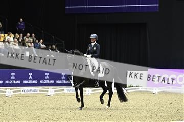 182194_kbb_03_Z092596.JPG
