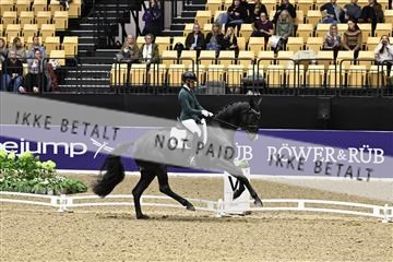 182194_kbb_03_Z091107.JPG