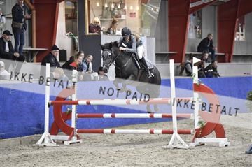 166813_kuo_01__D4S5291.JPG