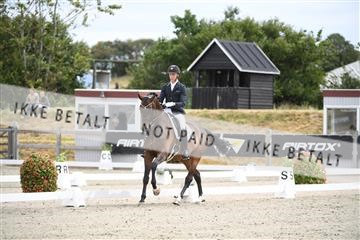 166078_kuo_02_D05_8357.JPG