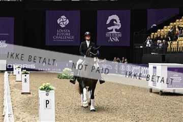 182194_kbb_03_Z091469.JPG