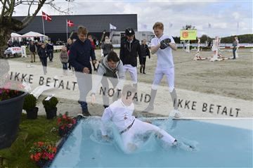 139644_abo_08__AB16389.JPG