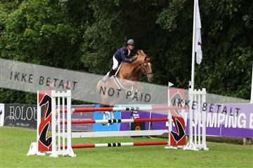 181805_mlm_01_R62_5317.JPG