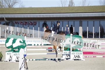 181332_kbb_01_6II3456.JPG