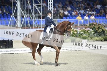 169586_kuo_04__D4S0706.JPG