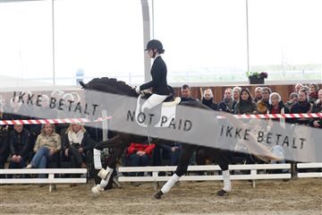 174363_kbb_01_R6II7979.JPG