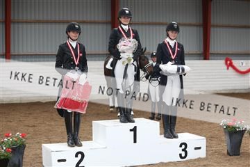 139835_sg_03_IMG_9351.JPG